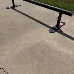 Element Skate Rail 