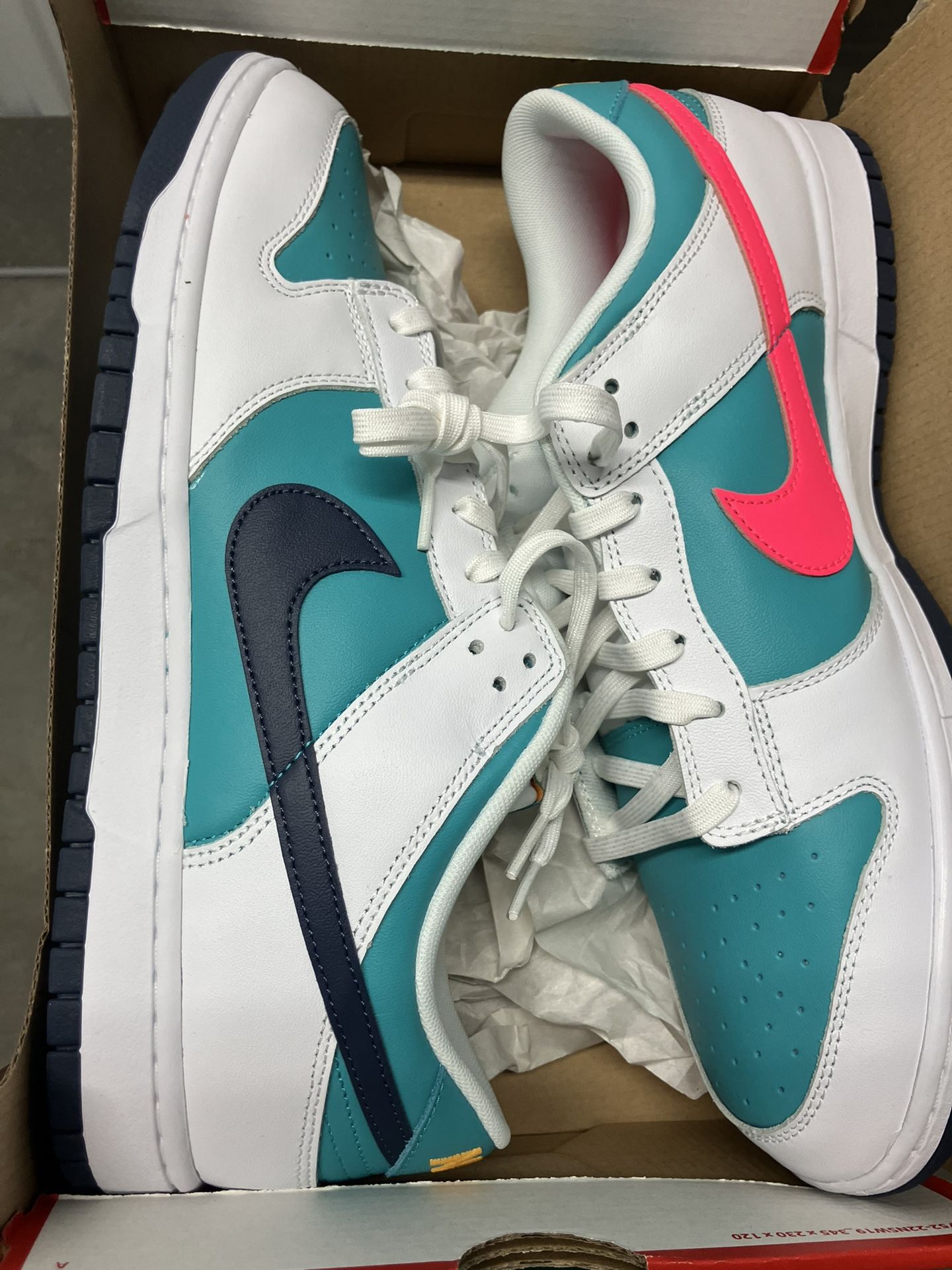 Men’s Nike Dunk Low