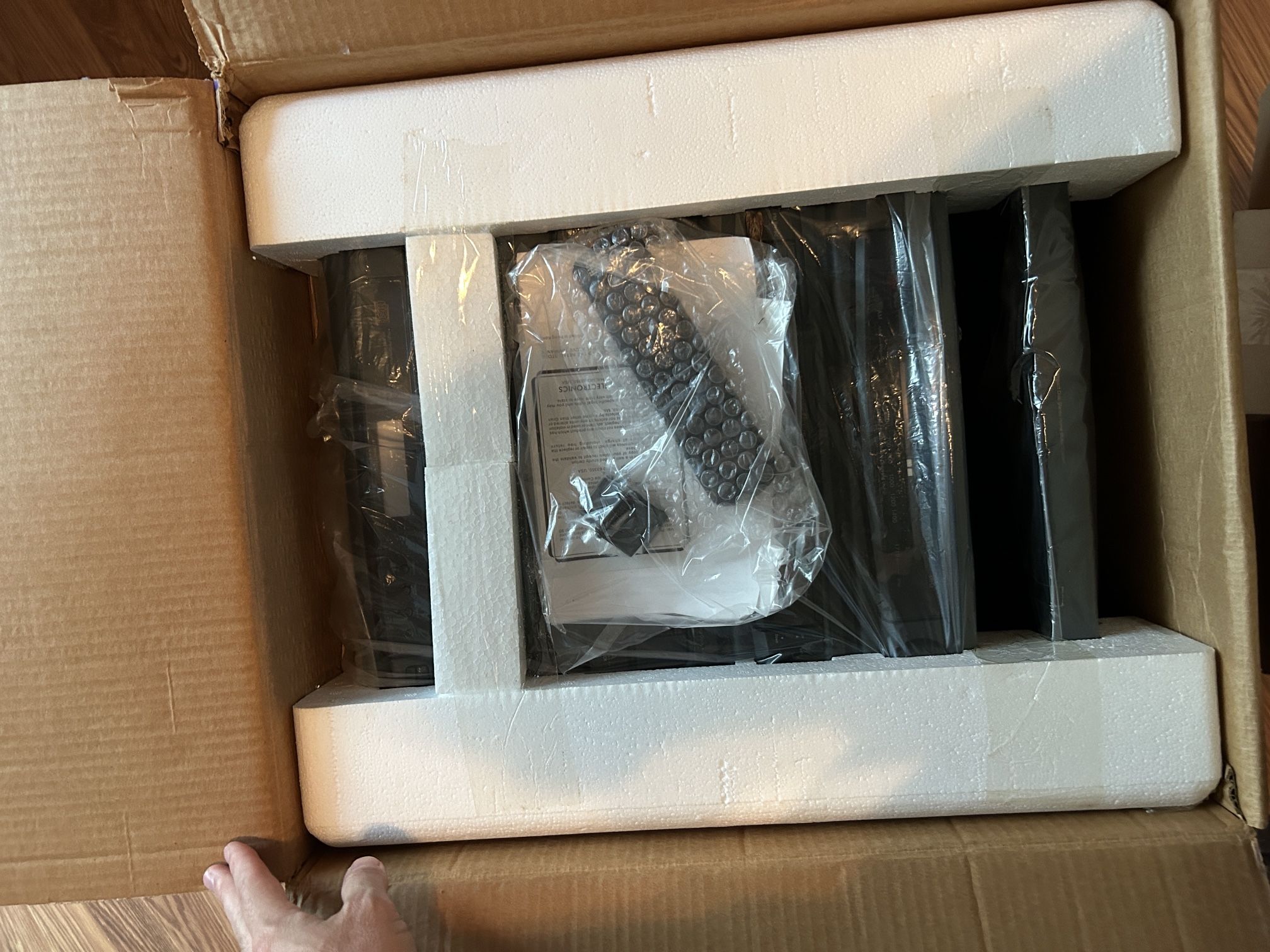 BRAND NEW IN BOX 1999 GPX S7799 Home Music System - Turntable