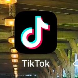 Iphone 14 Tik Tok