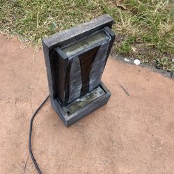Indoor/ Outdoor Water Fountain