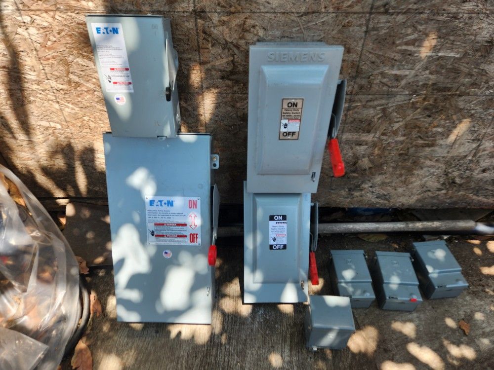 Indoor & Outdoor Disconnect Switches