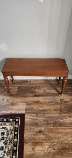 Real Wooden Entry Table With Flip Open Storage Compartment