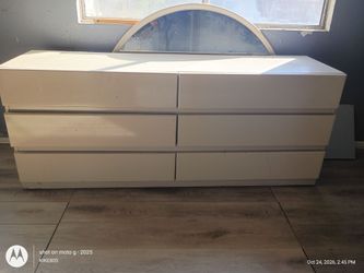 White 6-Drawer Double Dresser