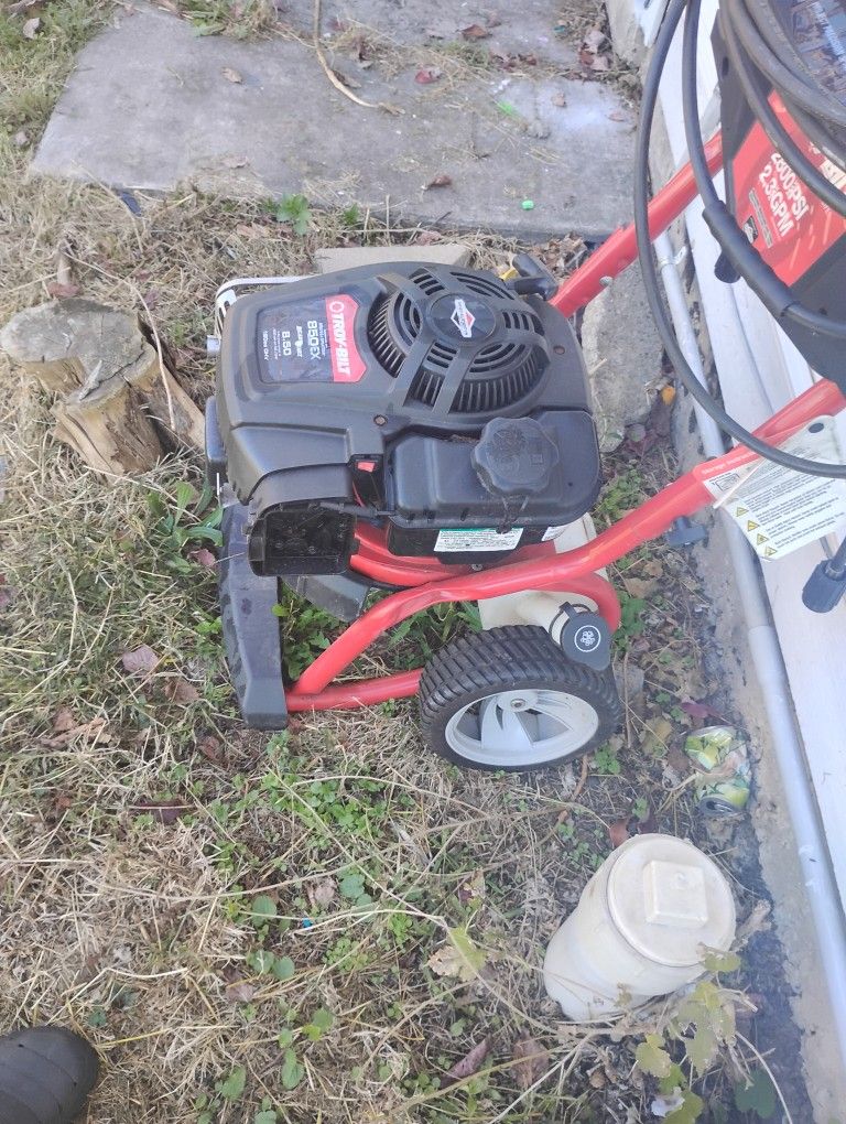 Like New Pressure Washer
