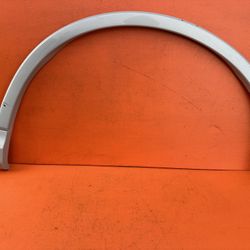 2020 - 2024 Audi Q7 Right Passenger Side Fender Flare Arch OEM 4M0853718K