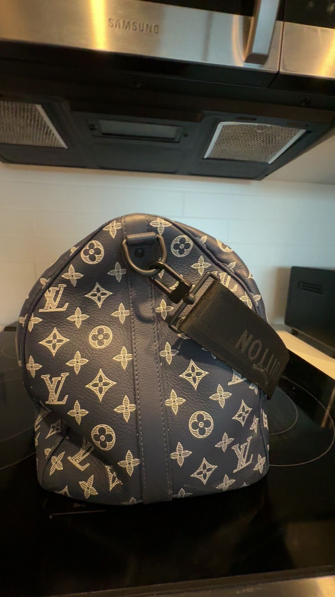 Louie Vuitton Keep All 43