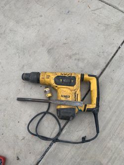 DeWalt chipping hammer