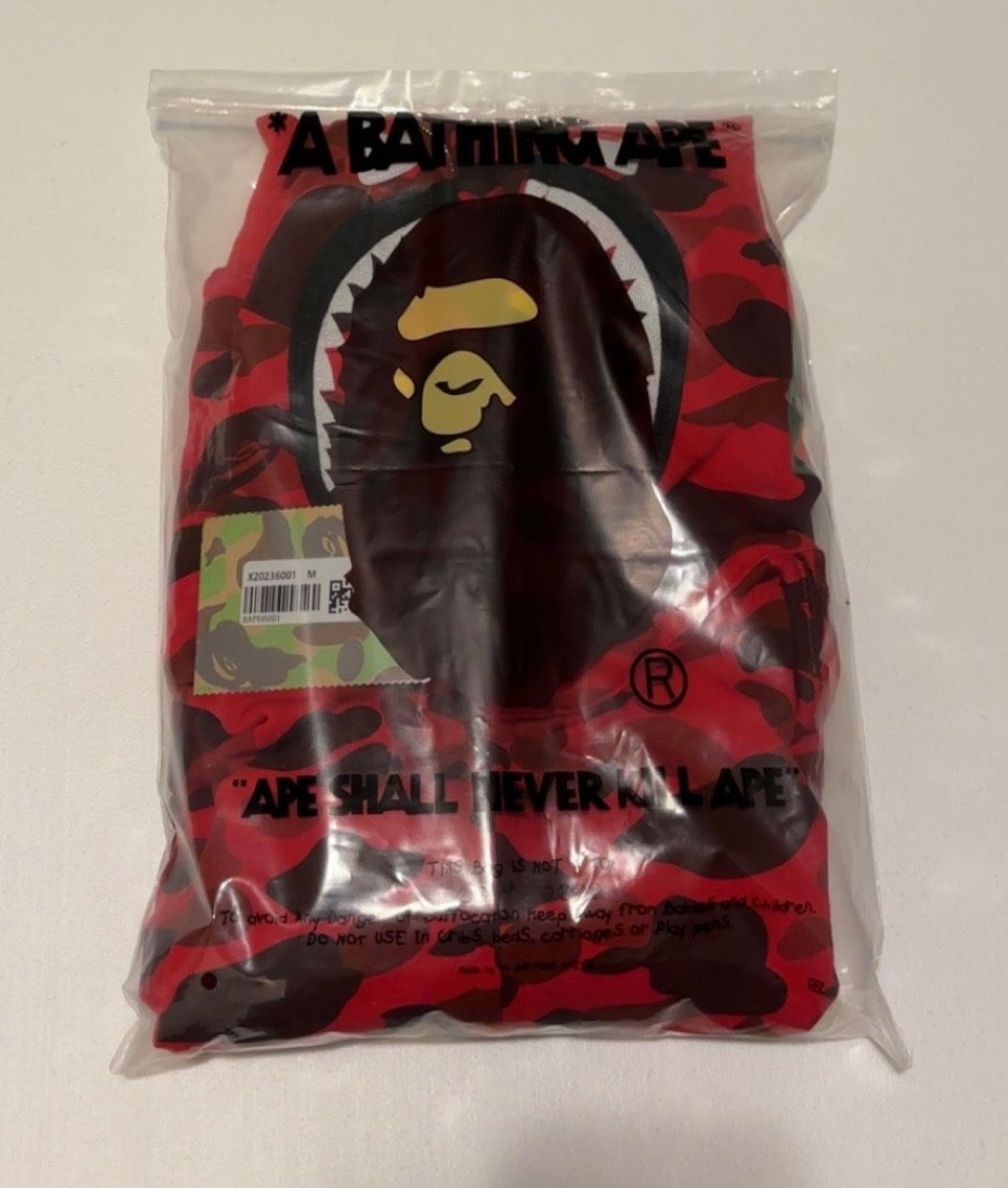 BAPE Shark Hoodie Red Camo Full Zip (Size M) - Brand New