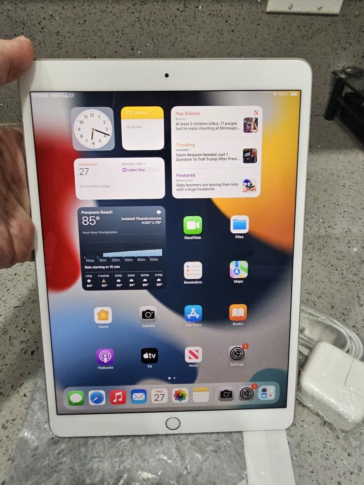 Apple iPad AIR 3rd Gen 64GB WiFi + Cellular UNLOCKED 10.5" -Silver