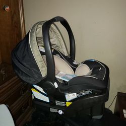 Graco Snuggle Snuglock 35 Lx Carseat