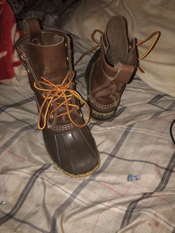 NEW! Brown LL bean low cut boots