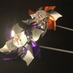 Slinky Sparkly Pinwheels 