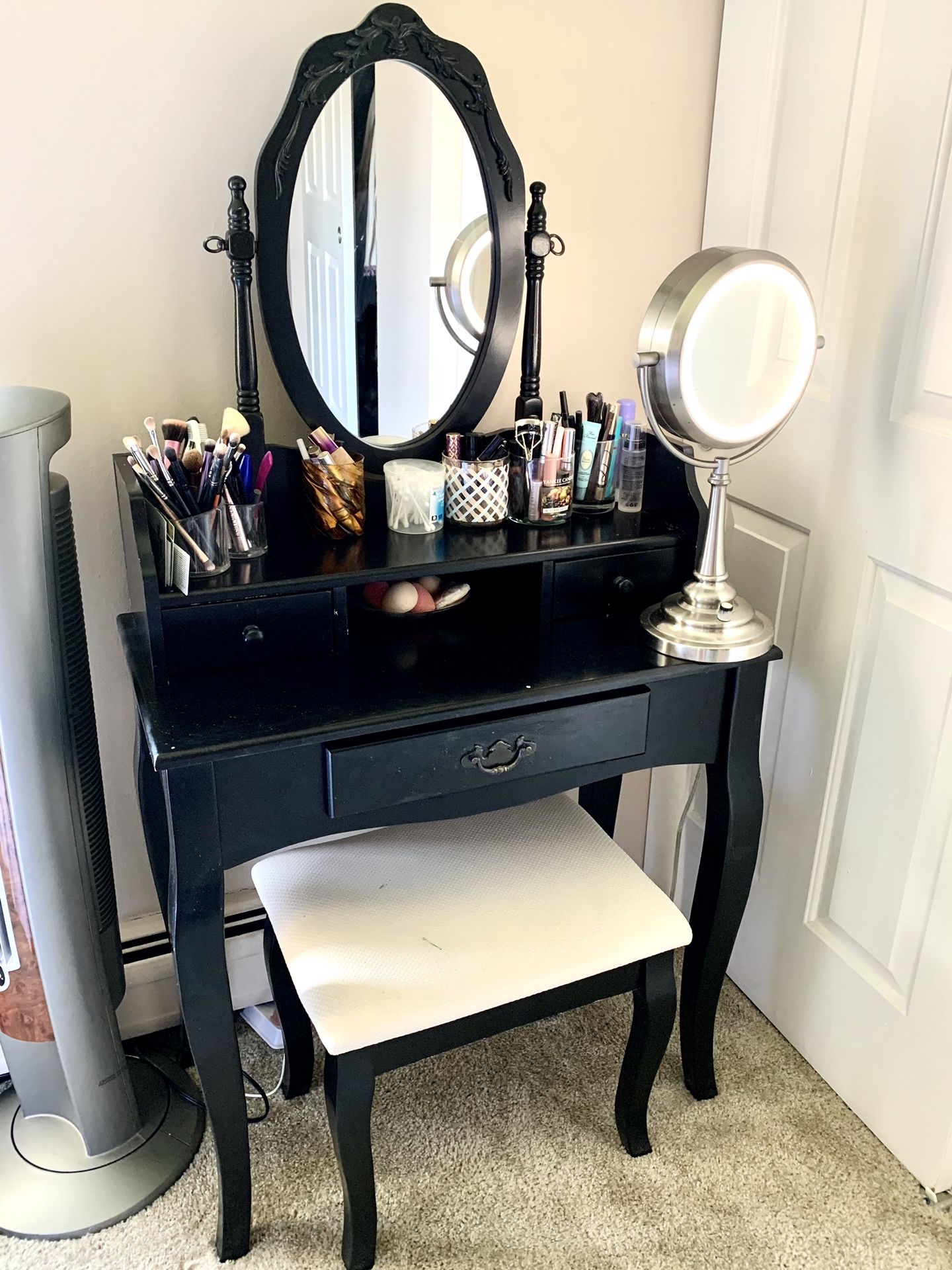 Makeup desk / vanity with chair