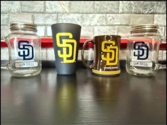 San Diego Padres Mugs, Cups & Moonshine Glasses, mugs drinking cups, salt.& pepper shakers, NEW Authentic, Bundle