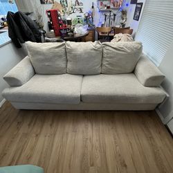 Nice Couch For Sale!