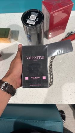 VALENTINO bien in Roma