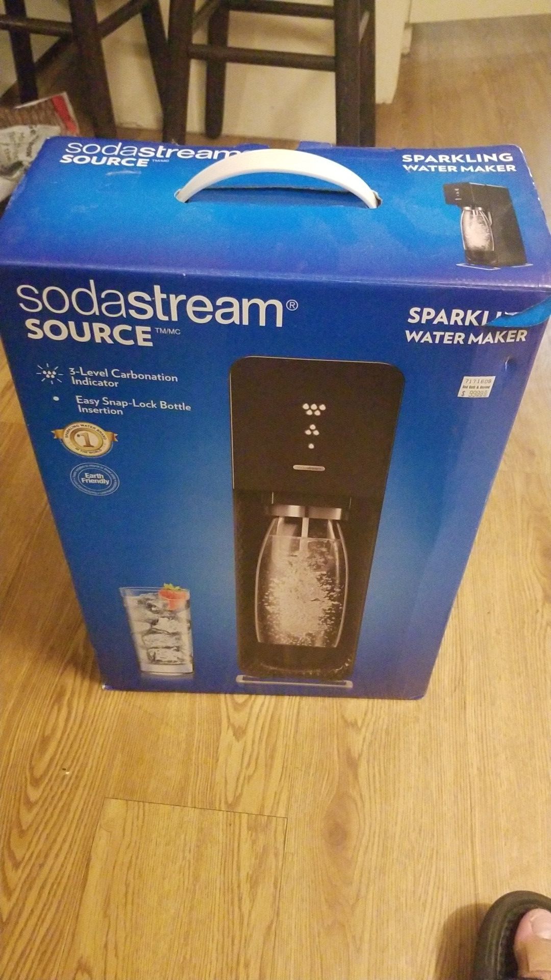 Sodastream source sparkling water maker