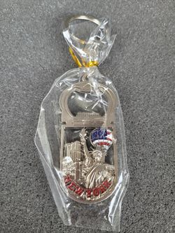 New York Keychain / Bottle Opener