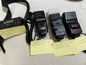 Lot Of Vintage Canon Flash’s For Cameras