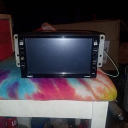 PYLE Touch Screen Car Stereo