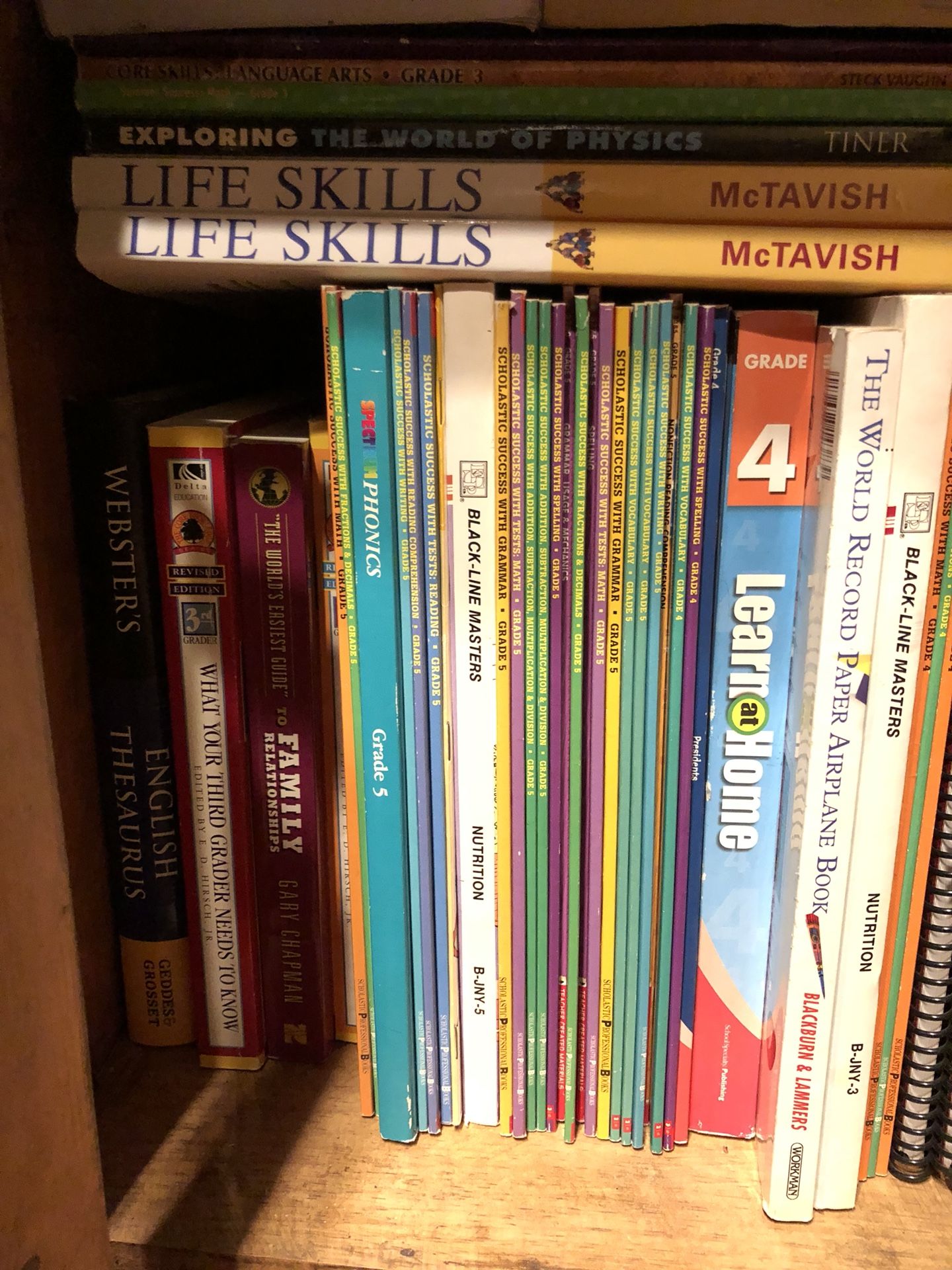 Homeschool curriculum selling in bundles by grades