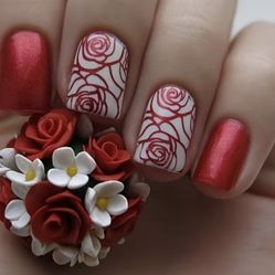 🌹 24pcs Hollowed Out Rose Design, Medium Length Square Glossy Press on Nails