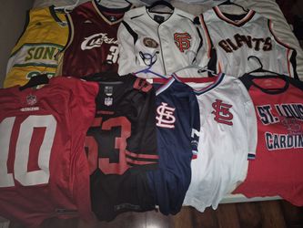 NBA,NFL,MLB JERSEY LOT