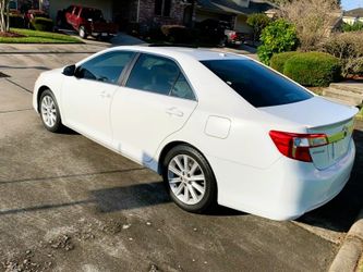 Toyota Camry XLE - Runs great