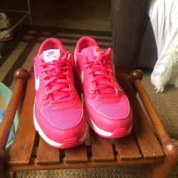 Nike Airs Max Hot Pink Size 8
