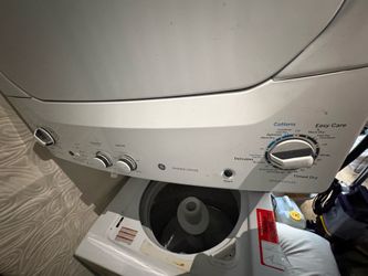 Stackable washer and gas dryer