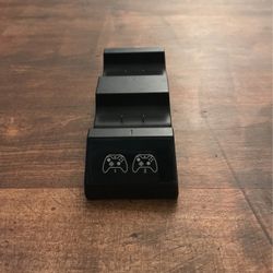 Xbox One Controller Charging Port