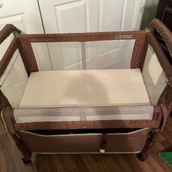 Baby Bassinet 