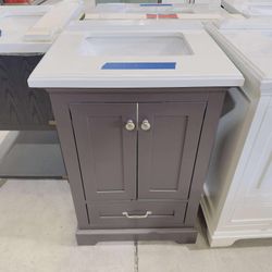 24 in Single Sink Bath Vanity in Espresso with Marble Top in White  $299 