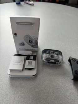 Beats Studio Buds+ True Wireless Earbuds - Transparent