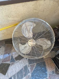 Utility fan
