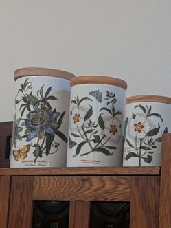 Portmierian canister set of 3