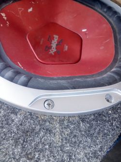 Price drop 25 I also.00 today only 10 inch Sony xplode sub dual coil Very very strong