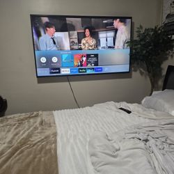 Samsung 60inch  TV  220