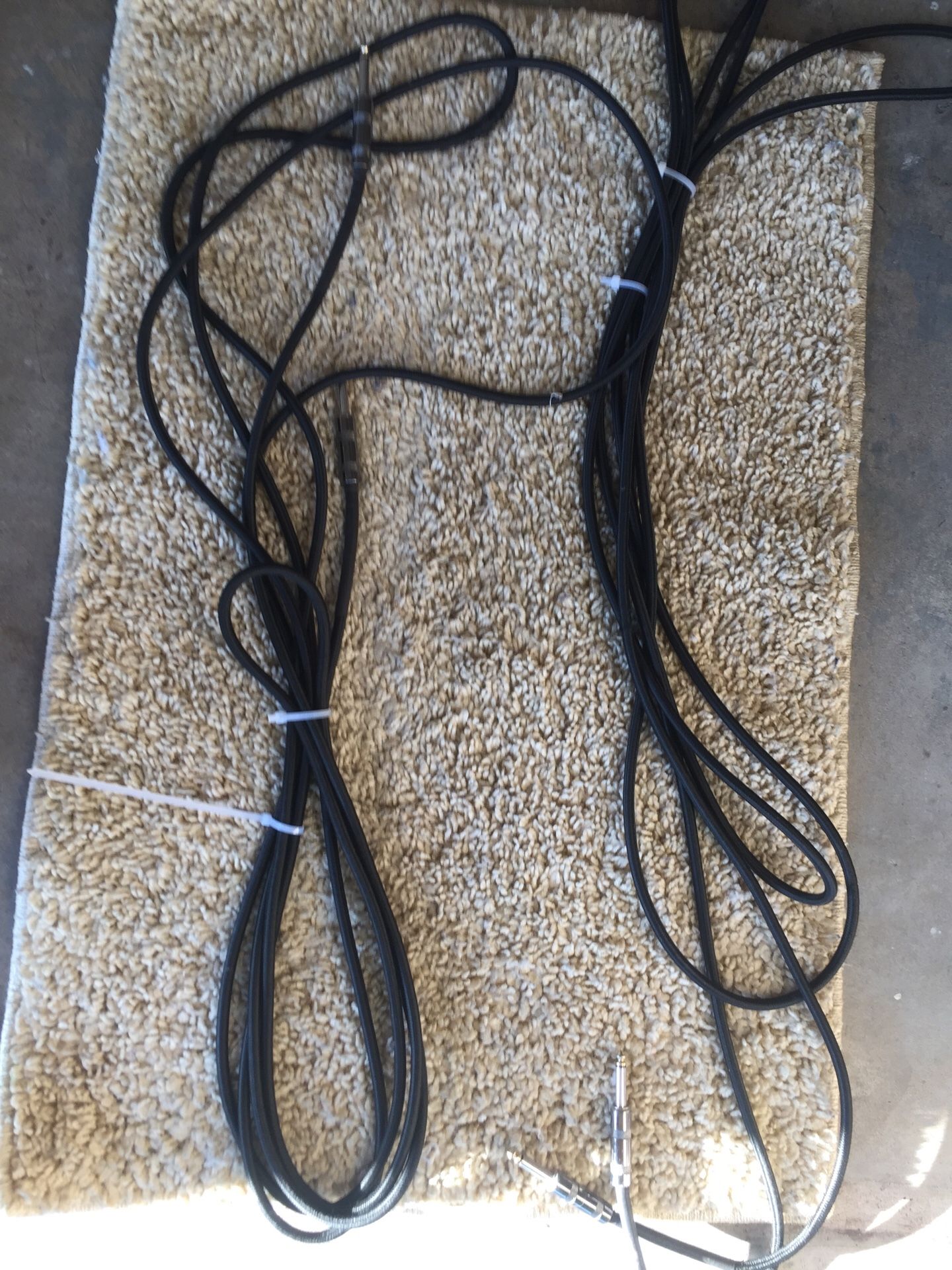P A speaker cords