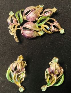Vintage tulip  brooch& earring set