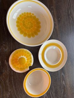 FRANCISCAN SUNDANCE 70s CHINA 4 PIECES