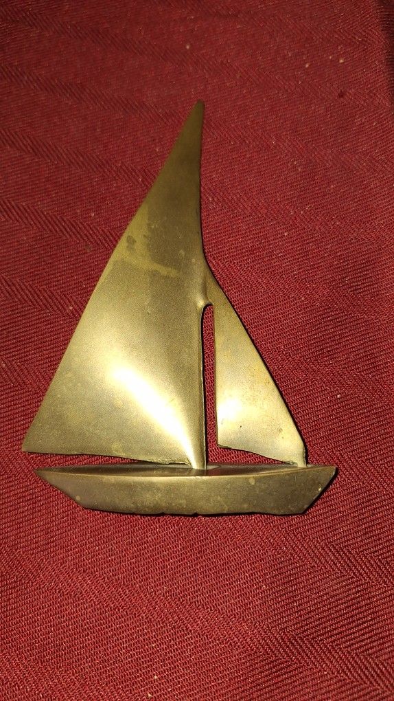 Vintage Antique Style Brass Nautical Sail Boat Paperweight 5 Inches P1R041