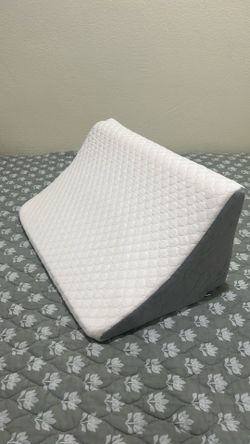 Wedge Pillow