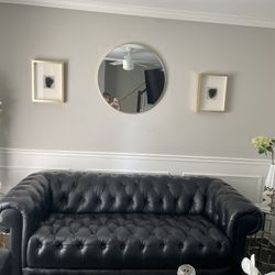 Tufted Couch 
