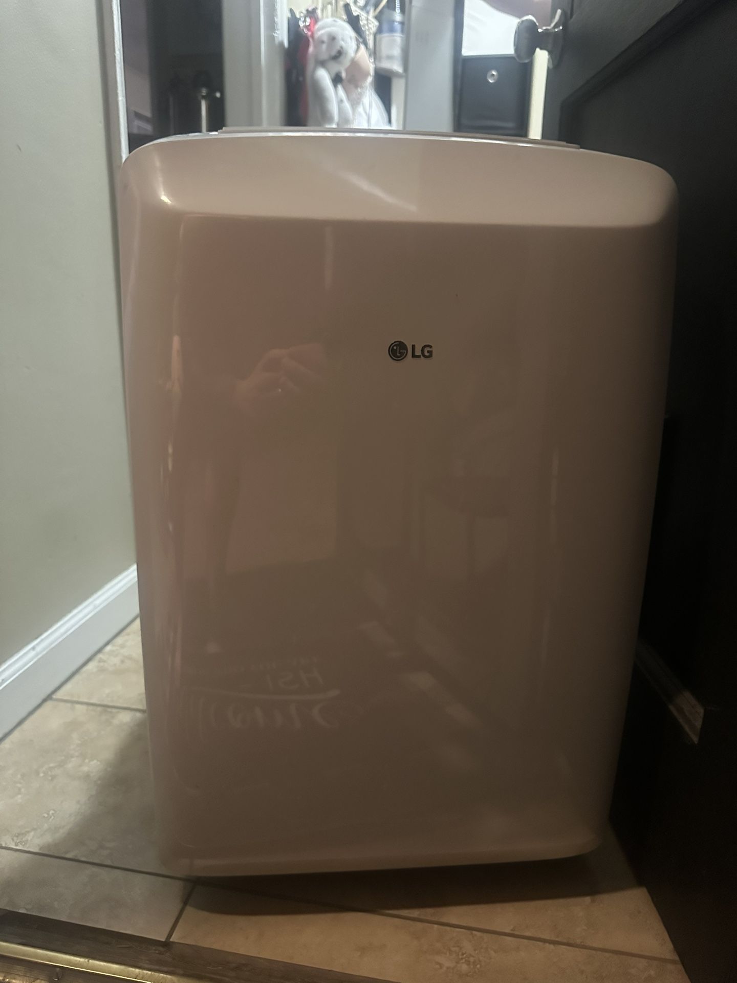 LG Air conditioner