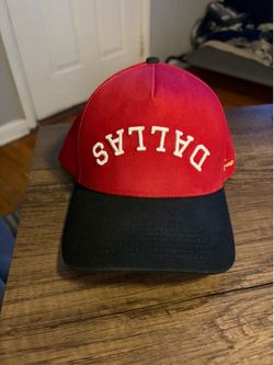 Upside down Dallas hat