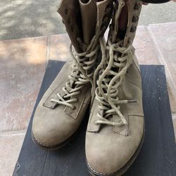 Combat Boots