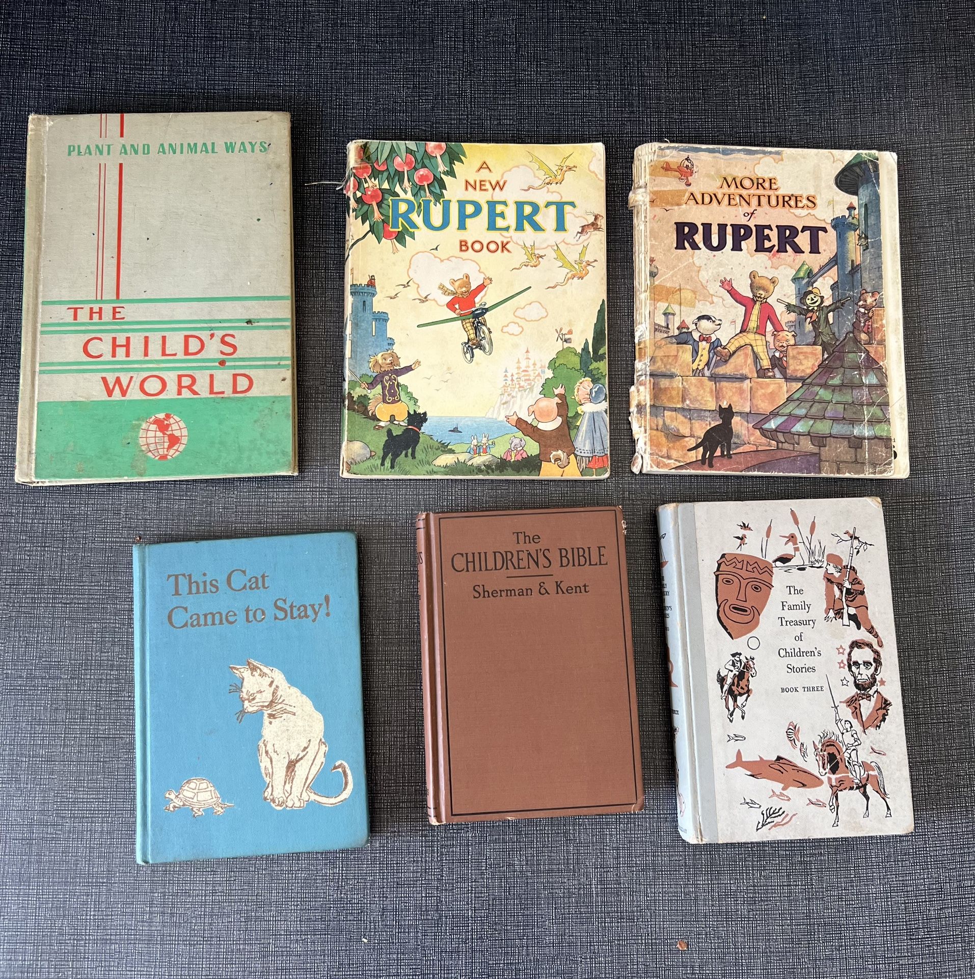 Vintage Retro Antique Books