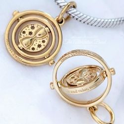 Pandora Gold Harry Potter Time Turner Locket
